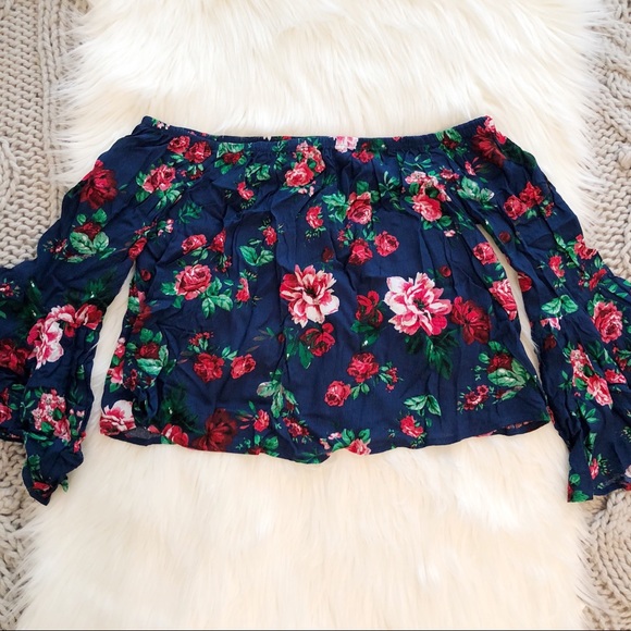 Forever 21 Tops - Floral print off the shoulder top